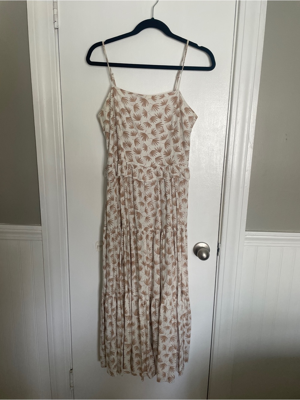 Rylee + Cru Maxi Dress with Tan Leaf Print